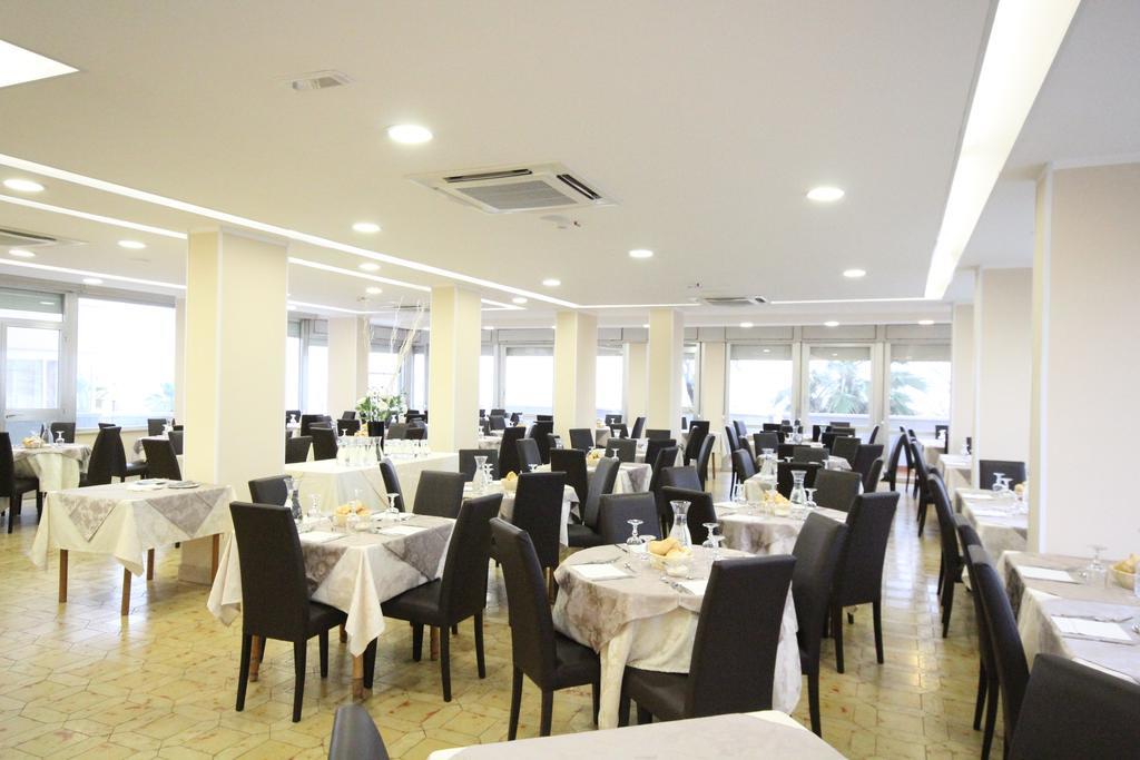 Hotel Mexico Rimini Ngoại thất bức ảnh